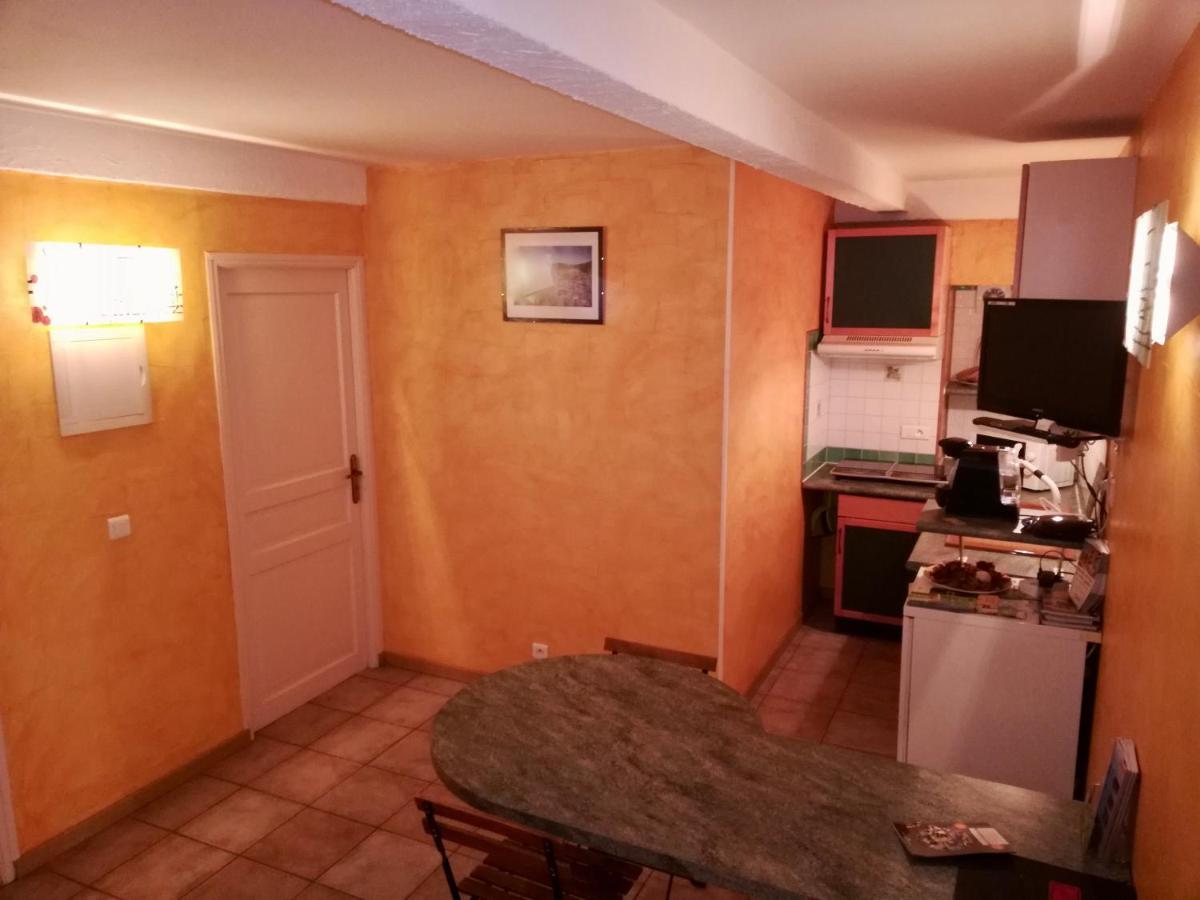 Chambres D'Hôtes LE CLOS Saint-Pierre-la-Palud Extérieur photo