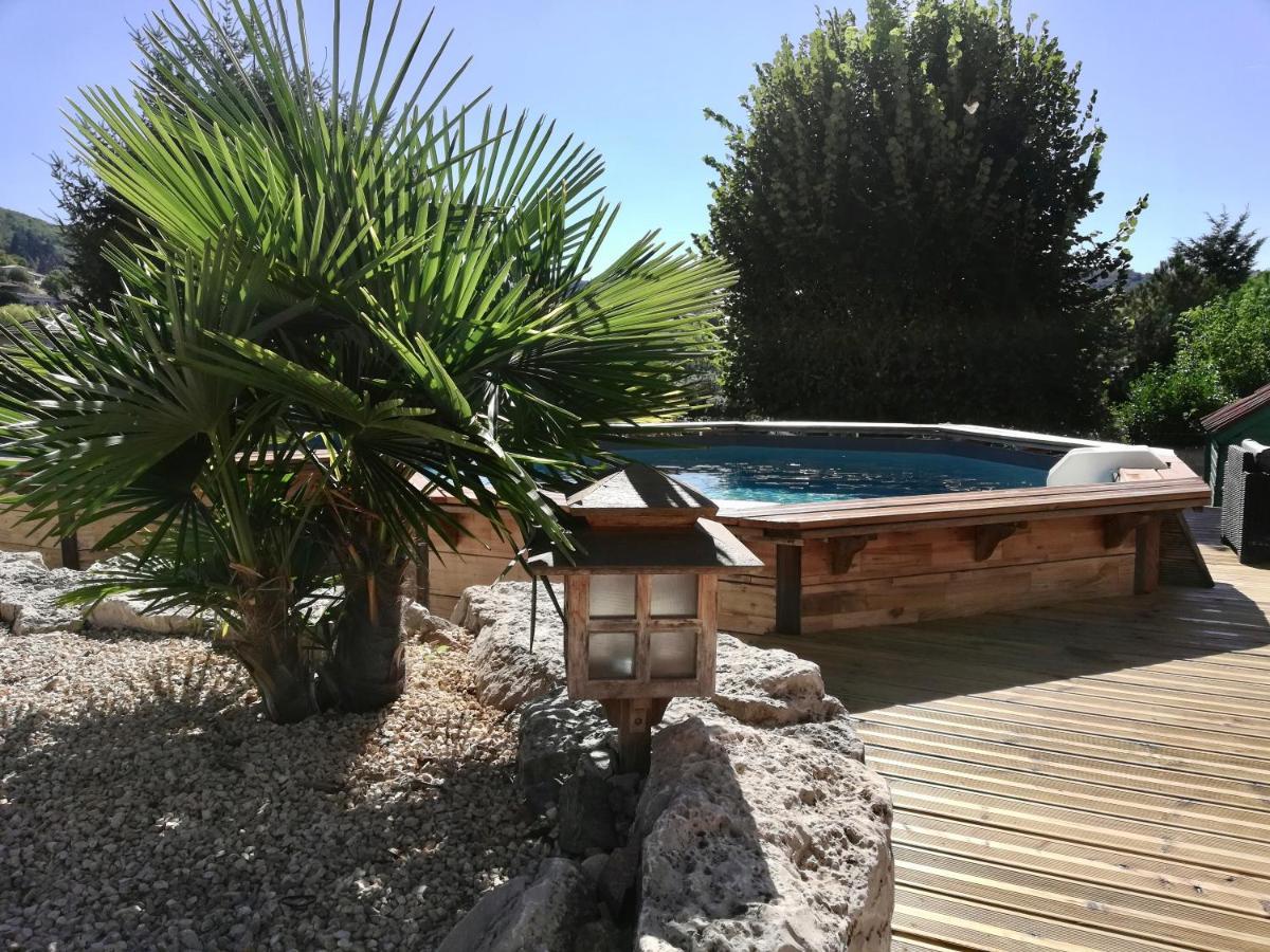 Chambres D'Hôtes LE CLOS Saint-Pierre-la-Palud Extérieur photo