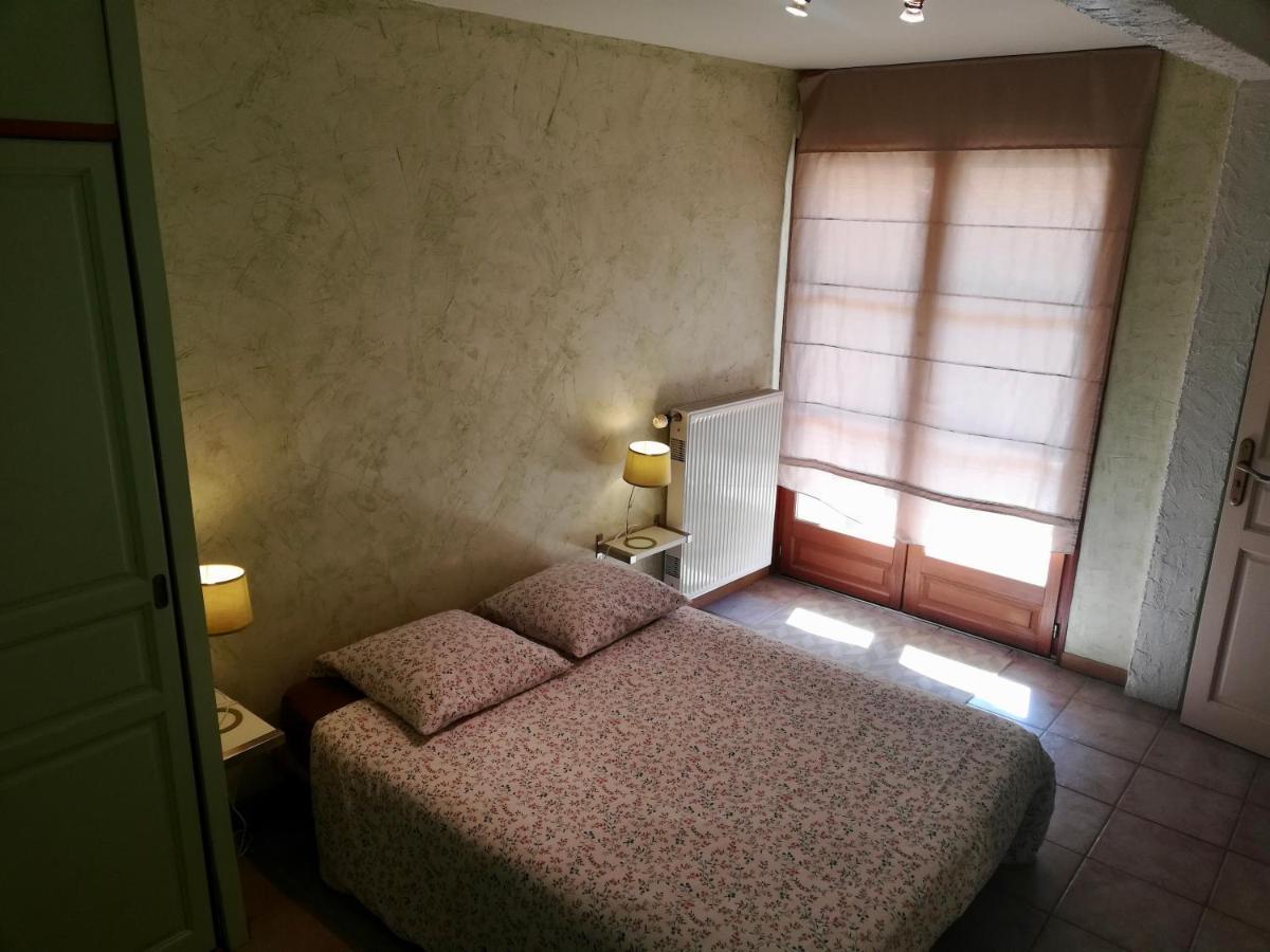 Chambres D'Hôtes LE CLOS Saint-Pierre-la-Palud Extérieur photo